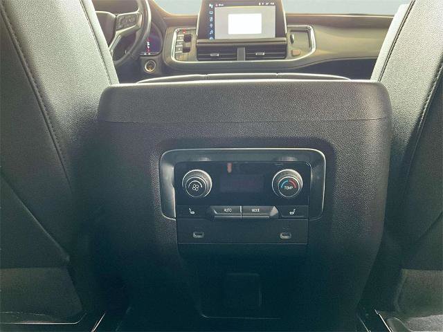 Used 2022 Chevrolet Tahoe Z71 w/ Luxury Package image 26