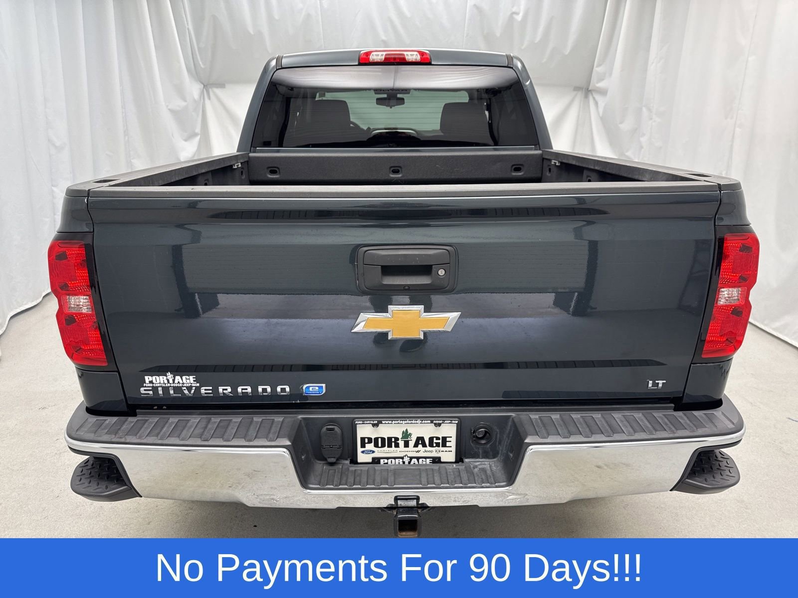 Used 2018 Chevrolet Silverado 1500 LT w/ LT Eassist Package image 3