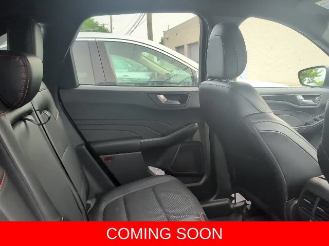Certified 2024 Ford Escape ST-Line AWD/4WD image 9