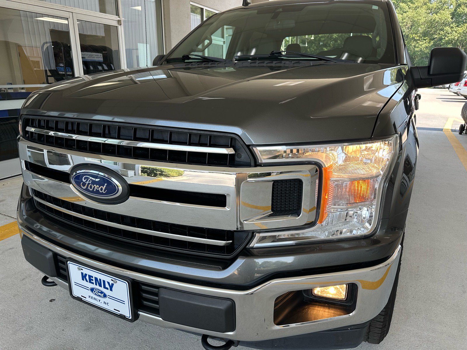 Certified 2019 Ford F150 XLT AWD/4WD image 2