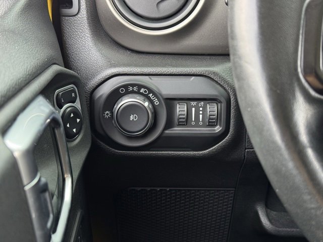 Used 2019 Jeep Wrangler Unlimited Sport S image 35