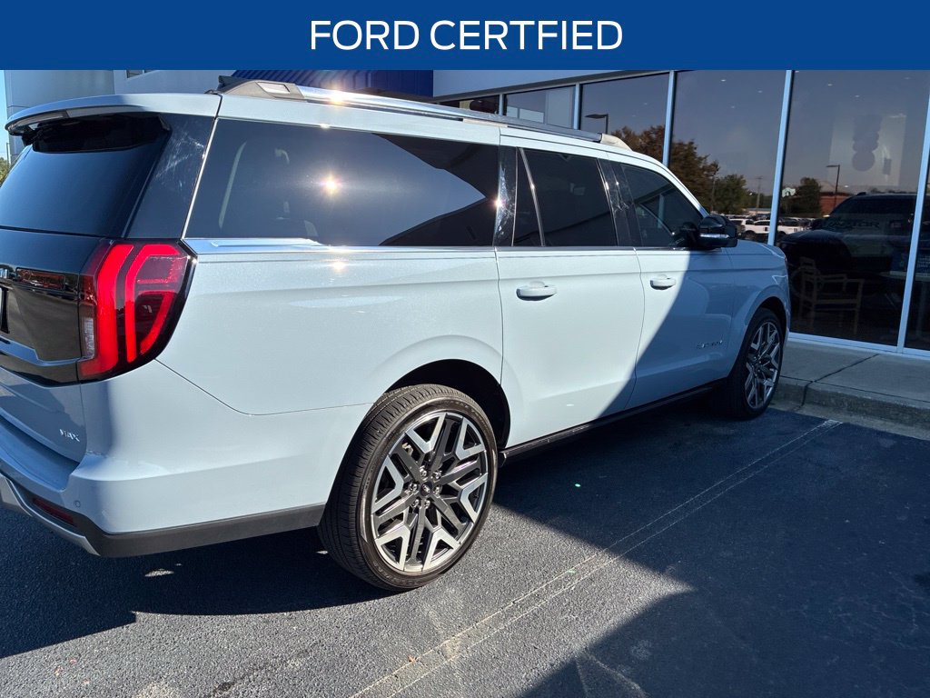 Certified 2025 Ford Expedition Max Platinum AWD/4WD image 3