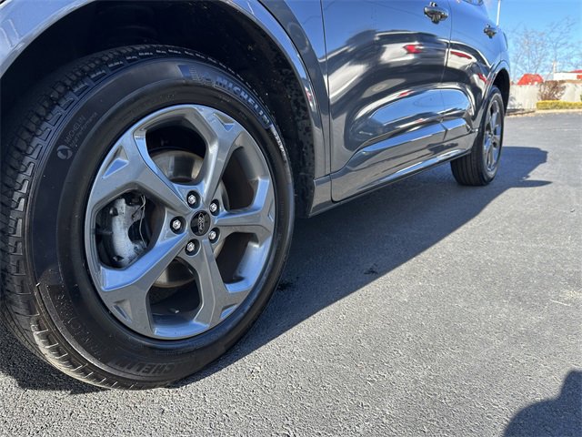 Certified 2023 Ford Escape ST-Line w/ Tech Pack #1 image 12