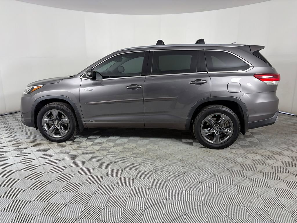 Used 2018 Toyota Highlander Limited Platinum image 4