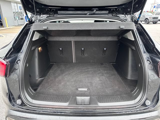Used 2024 Chevrolet Trax ACTIV w/ Driver Confidence Package FWD image 7