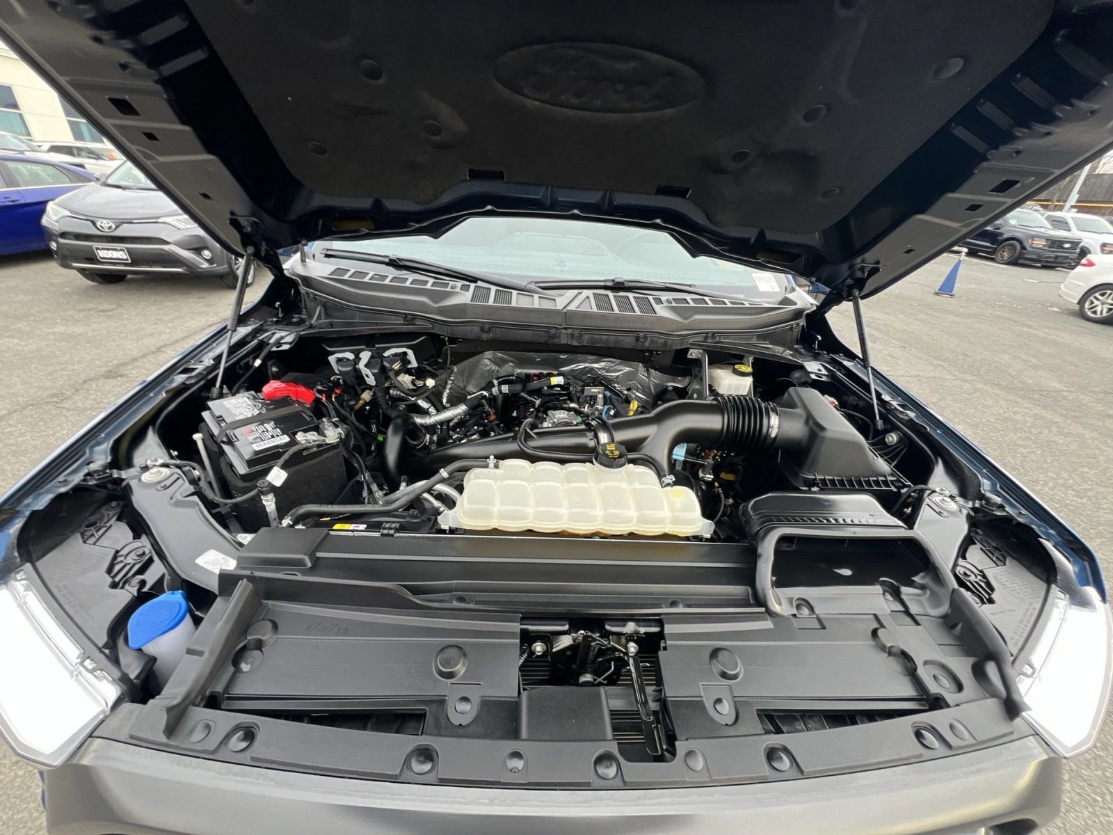 Certified 2023 Ford F150 XLT w/ Equipment Group 302A High image 27