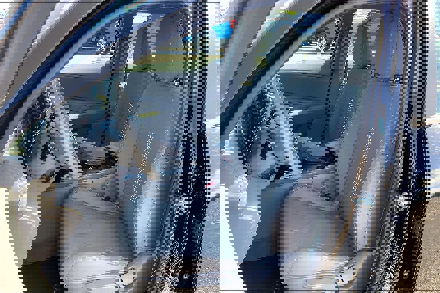 Used 2022 Hyundai Elantra SEL image 10