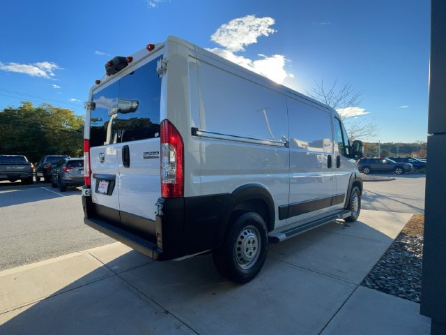 Used 2025 RAM ProMaster 2500 w/ U-Haul Equipment Group FWD image 7
