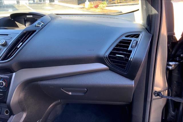 Certified 2017 Ford Escape SE image 18