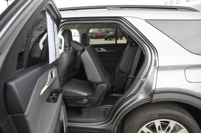 Certified 2025 Ford Explorer Active w/ Active Comfort Package AWD/4WD image 33