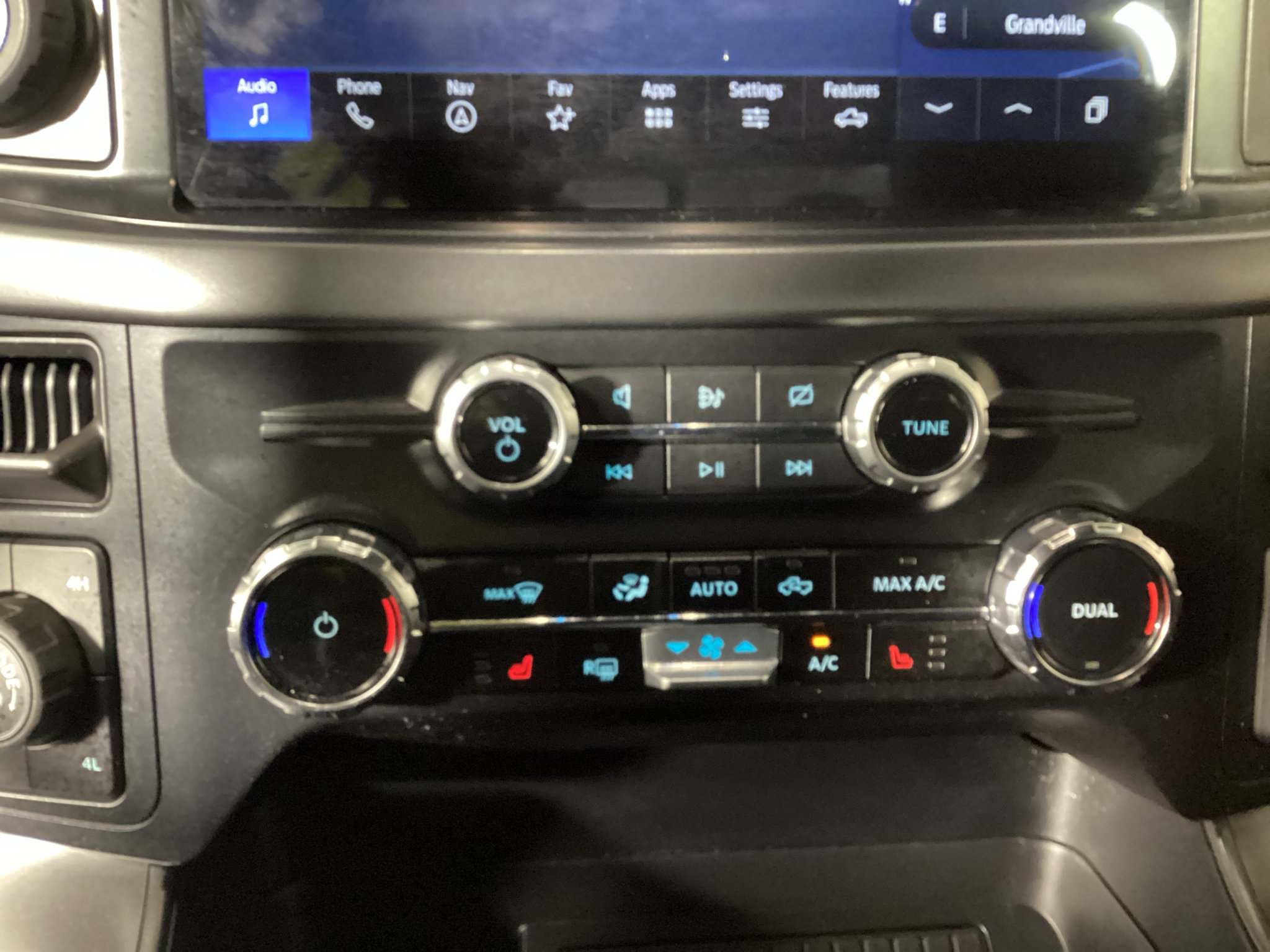 Certified 2024 Ford F150 XLT w/ Equipment Group 302A MID AWD/4WD image 24