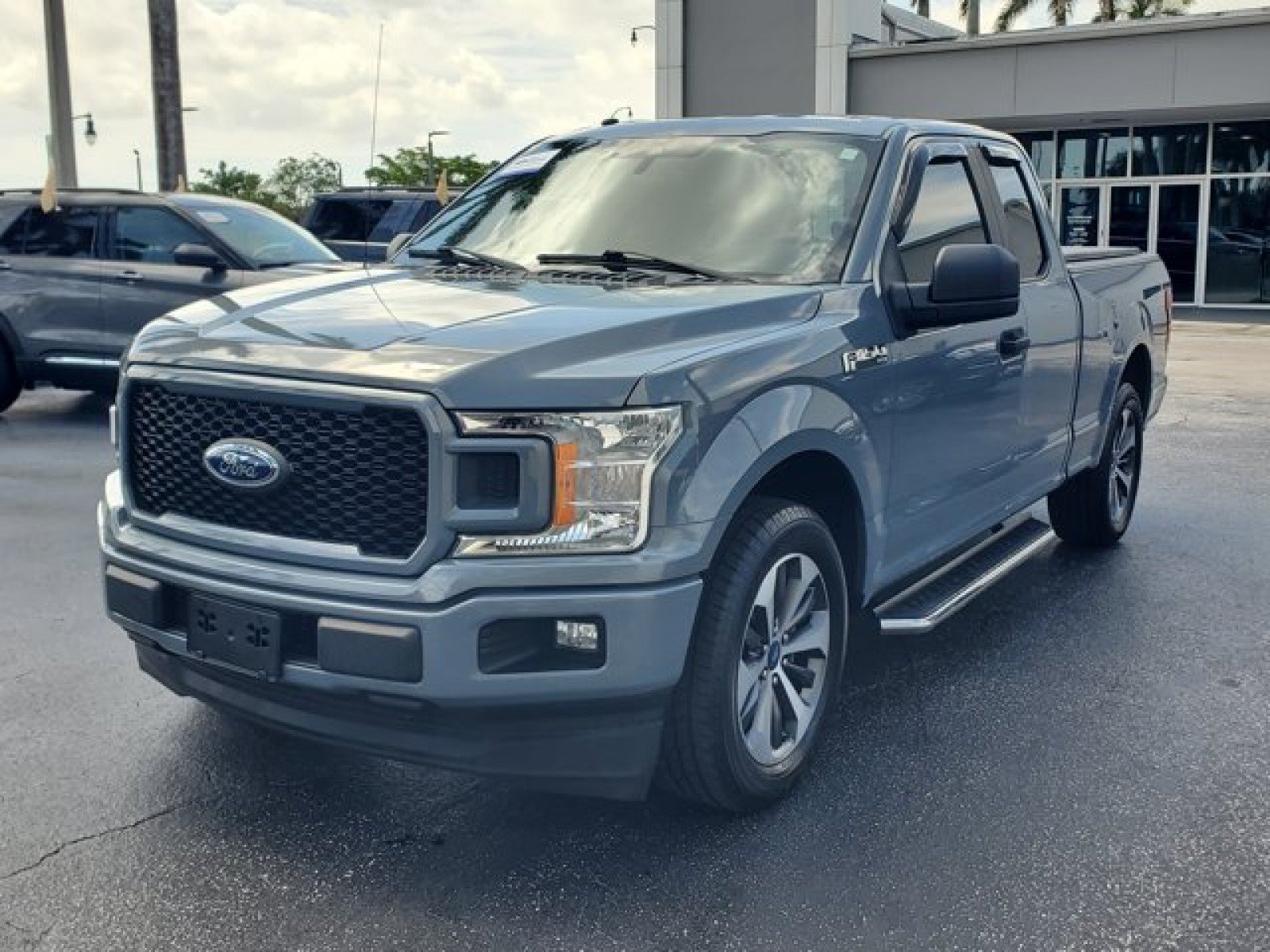 Certified 2019 Ford F150 XL w/ Equipment Group 101A Mid RWD image 3