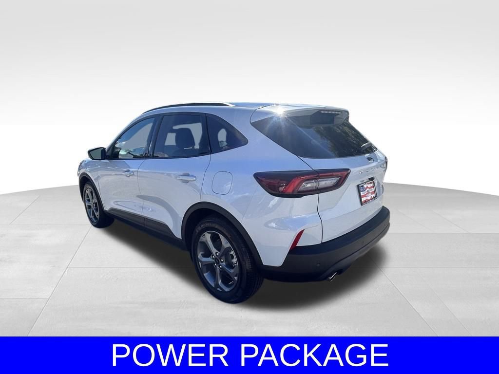 Certified 2025 Ford Escape ST-Line w/ Tech Pack #1 image 5