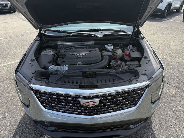 Used 2024 Cadillac XT4 Premium Luxury AWD/4WD image 27