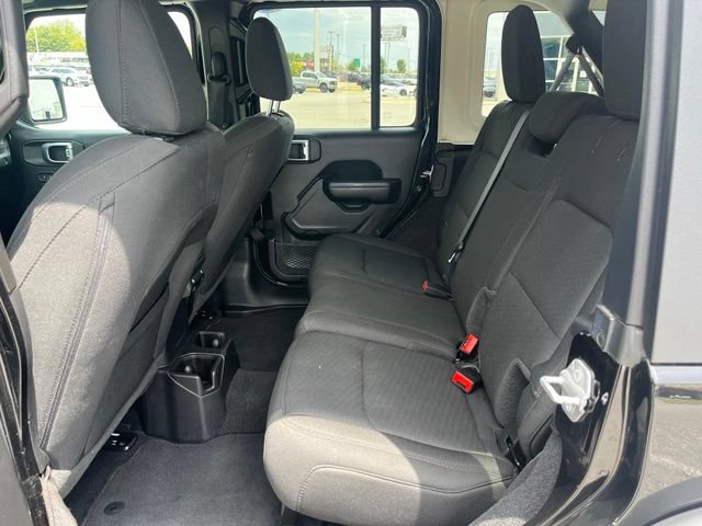 Used 2021 Jeep Wrangler Unlimited Sport AWD/4WD image 6