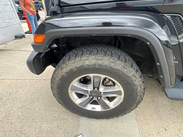 Used 2021 Jeep Wrangler Unlimited Sahara AWD/4WD image 4
