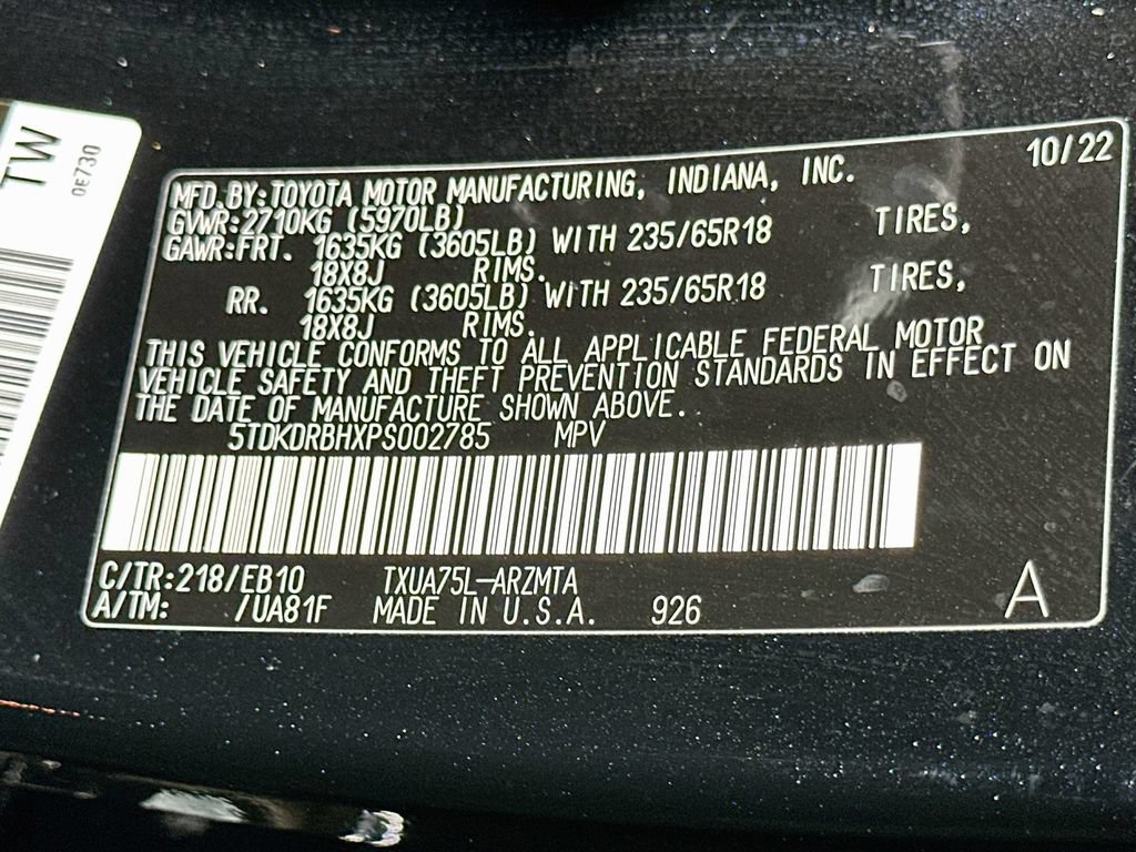 Used 2023 Toyota Highlander XLE AWD/4WD image 24