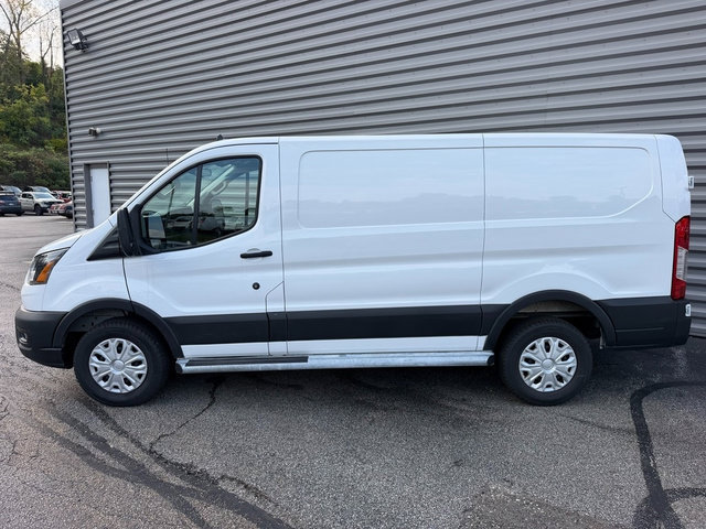 Certified 2025 Ford Transit 250 Low Roof w/ Exterior Upgrade Package RWD image 2