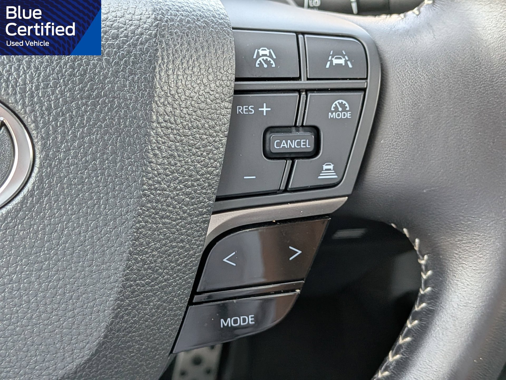 Used 2025 Toyota Camry SE FWD image 26