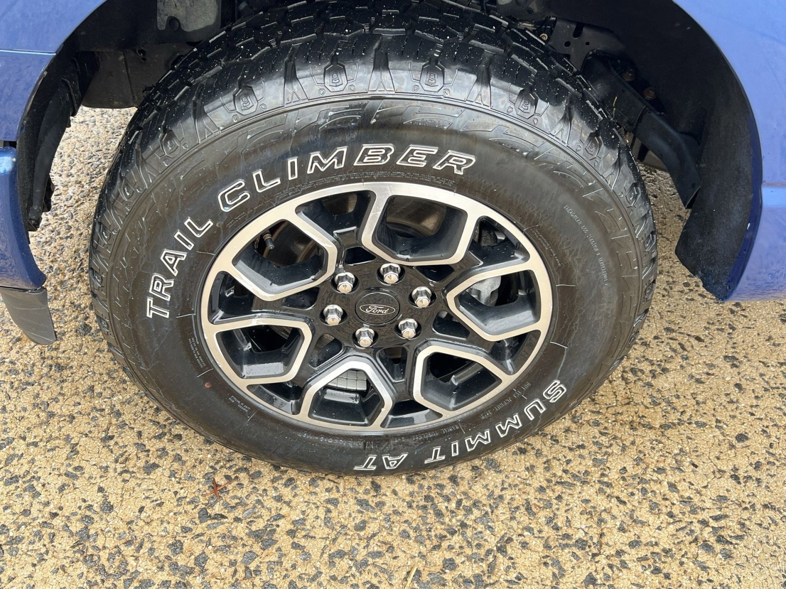 Certified 2022 Ford F150 XLT w/ Equipment Group 302A High image 12