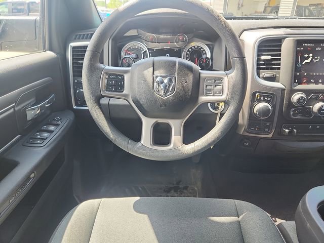 Used 2022 RAM 1500 Classic Warlock w/ Electronics Group AWD/4WD image 9
