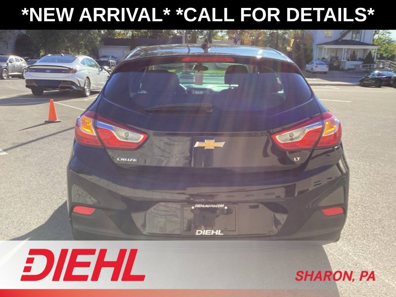 Used 2018 Chevrolet Cruze LT w/ Convenience Package FWD image 6