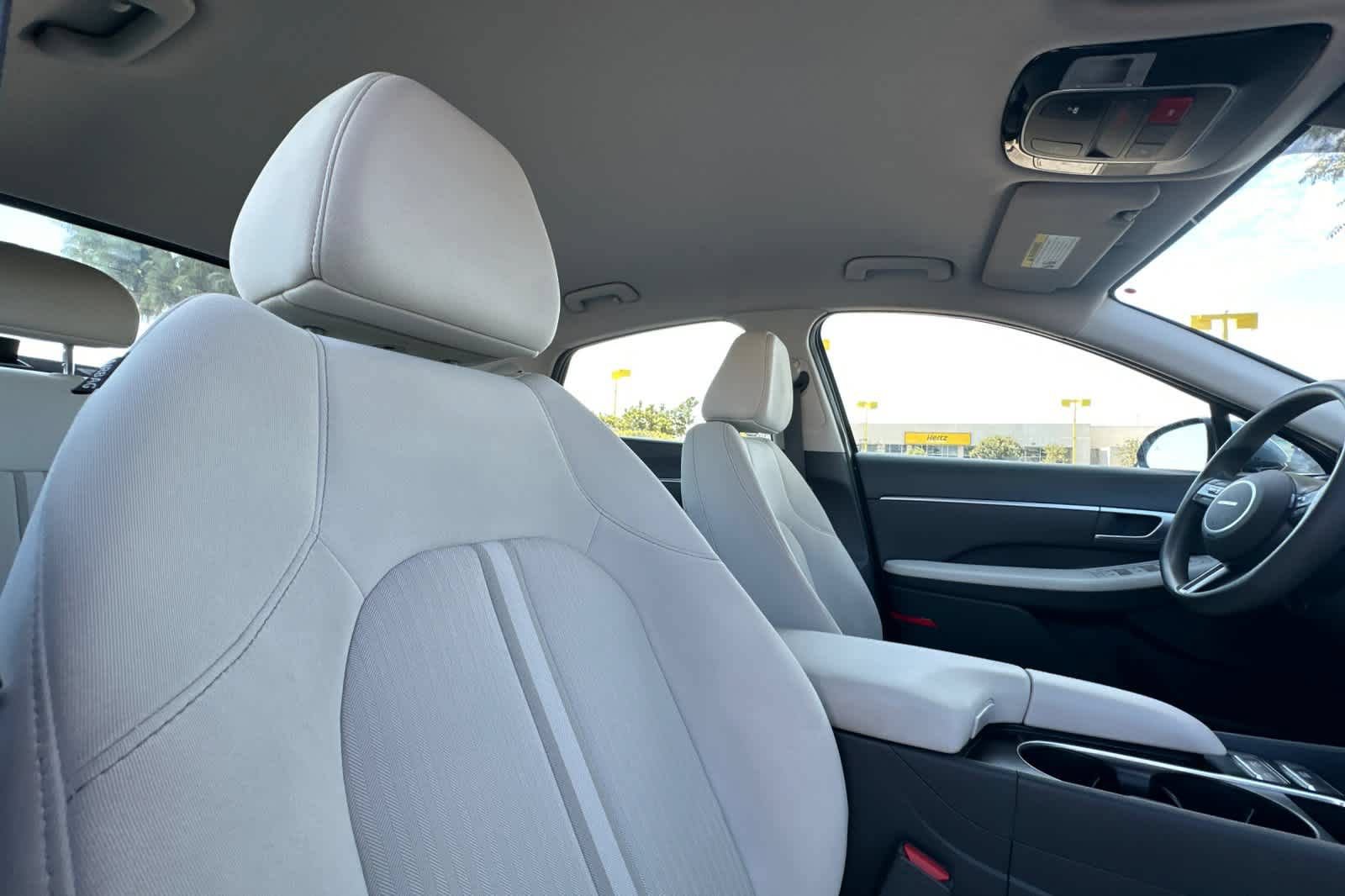 Used 2024 Hyundai Sonata SEL FWD image 17