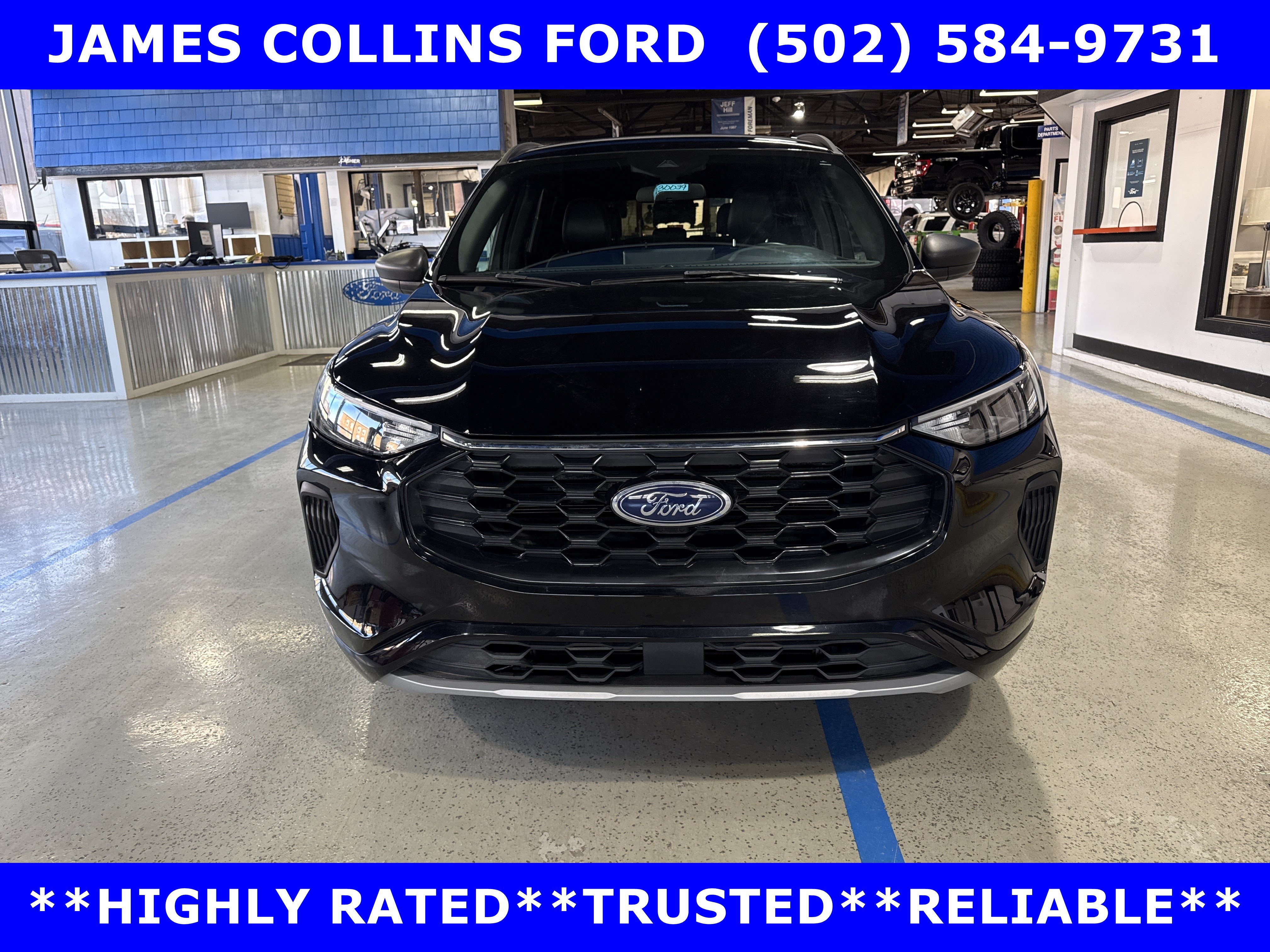Certified 2023 Ford Escape ST-Line w/ Tech Pack #1 AWD/4WD image 7