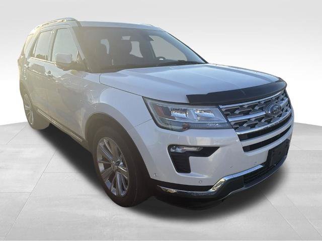Certified 2018 Ford Explorer Limited w/ Equipment Group 301A FWD image 15