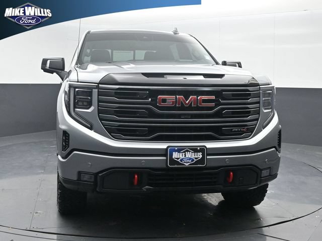 Used 2025 GMC Sierra 1500 AT4 w/ AT4 Premium Package AWD/4WD image 2