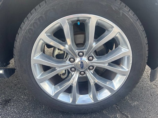 Certified 2019 Ford Expedition Max Limited w/ Equipment Group 302A AWD/4WD image 7