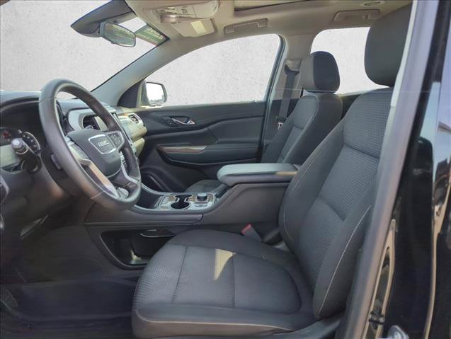 Used 2023 GMC Acadia SLE w/ Driver Convenience Package AWD/4WD image 16