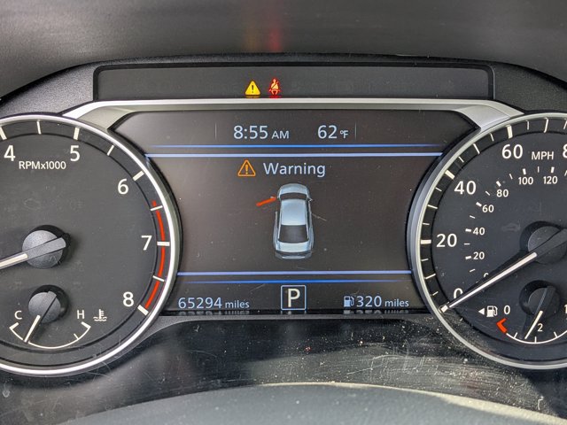 Used 2024 Nissan Altima 2.5 SV FWD image 14
