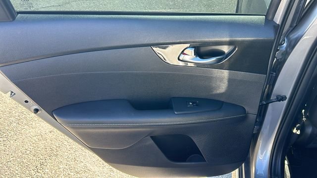 Used 2023 Kia Forte GT-Line w/ GT-Line Technology Package image 14