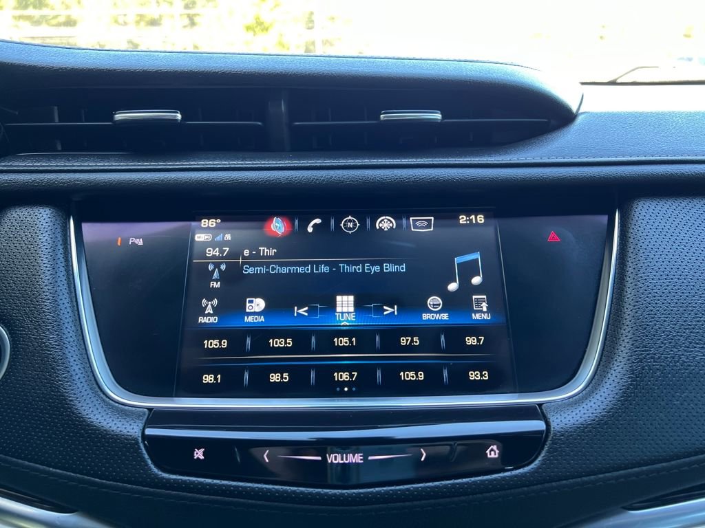 Used 2019 Cadillac XT5 Premium Luxury image 23