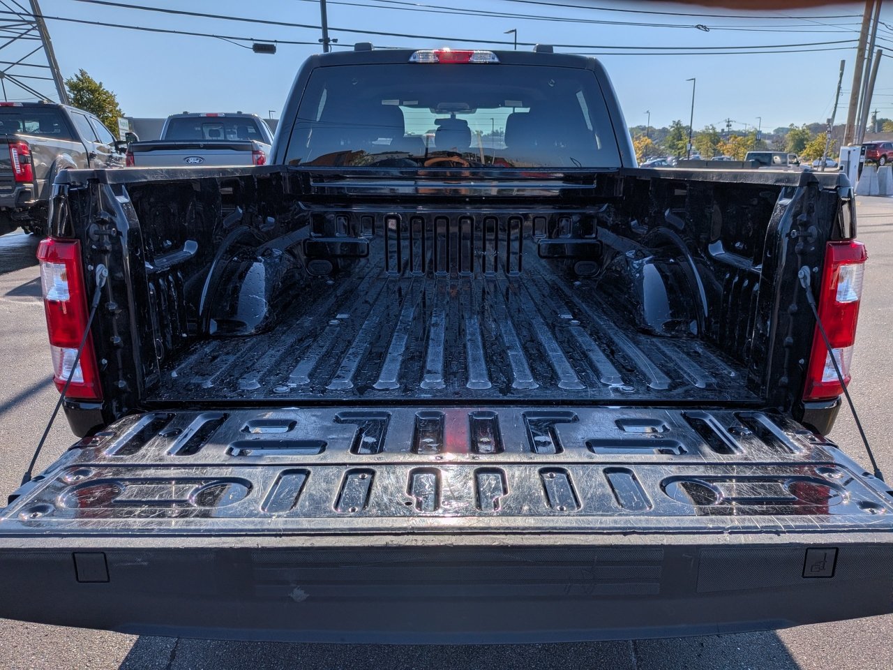 Certified 2022 Ford F150 XL w/ STX Appearance Package AWD/4WD image 12