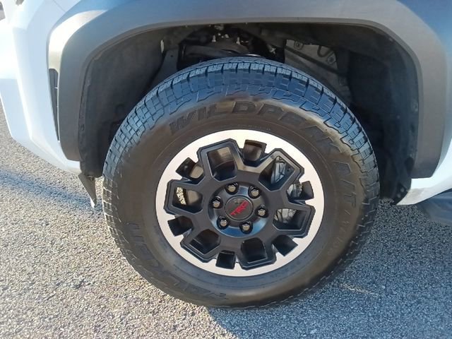 Used 2025 Toyota 4Runner TRD Off-Road AWD/4WD image 10