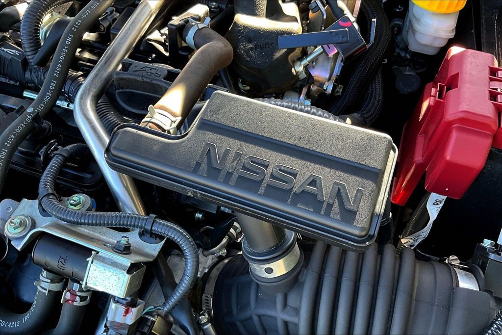 Used 2025 Nissan Sentra SV FWD image 33