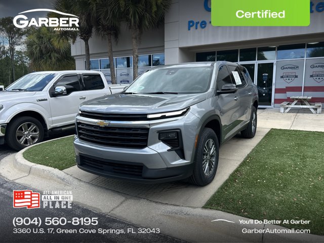 Used 2024 Chevrolet Traverse LS FWD image 1