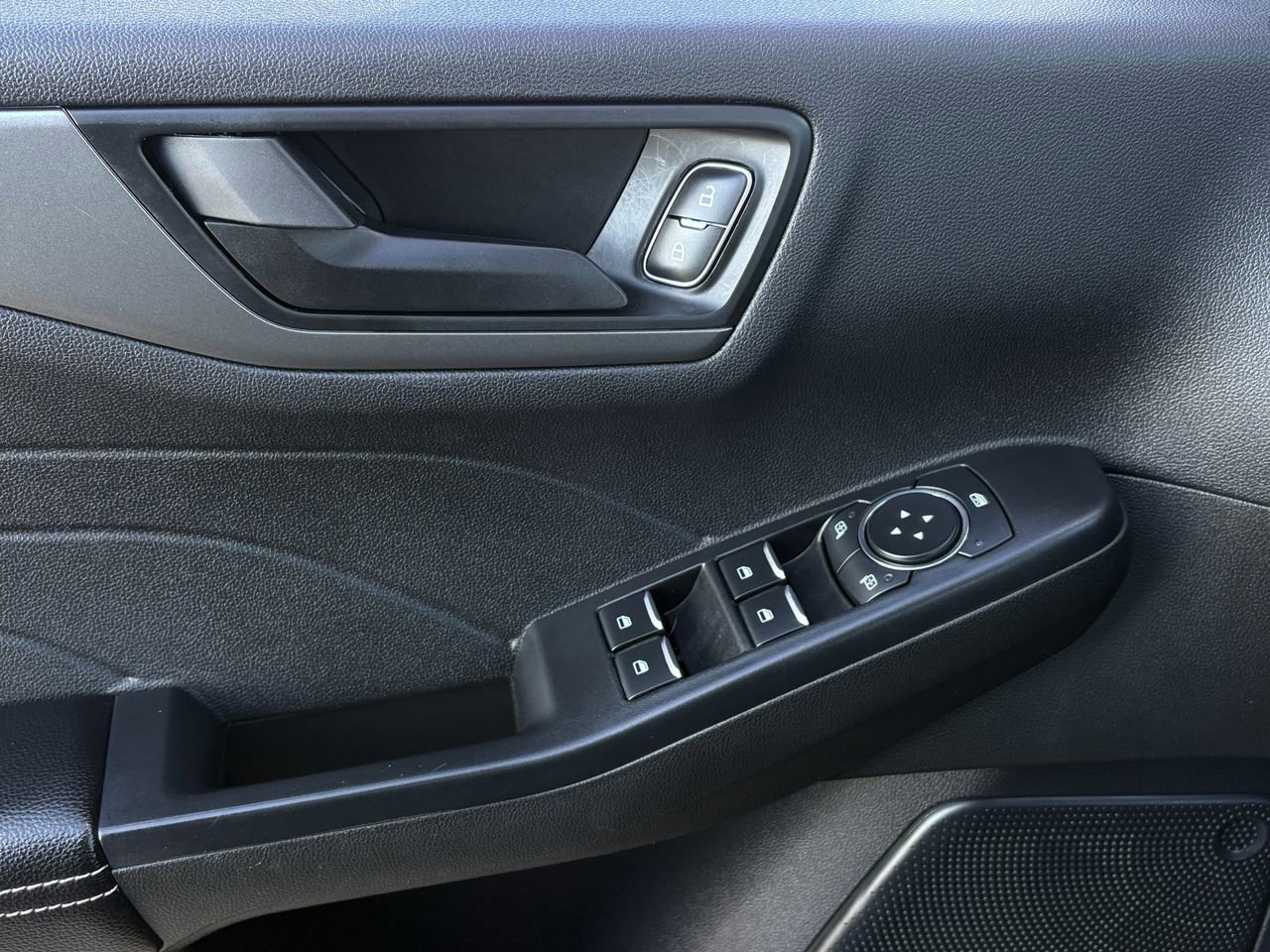 Certified 2024 Ford Escape Active image 24