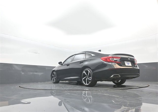 Used 2018 Honda Accord Sport image 31