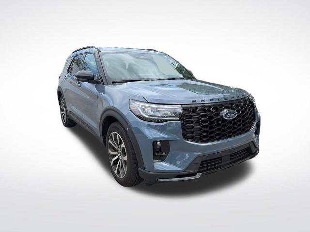 Certified 2025 Ford Explorer ST-Line RWD image 2