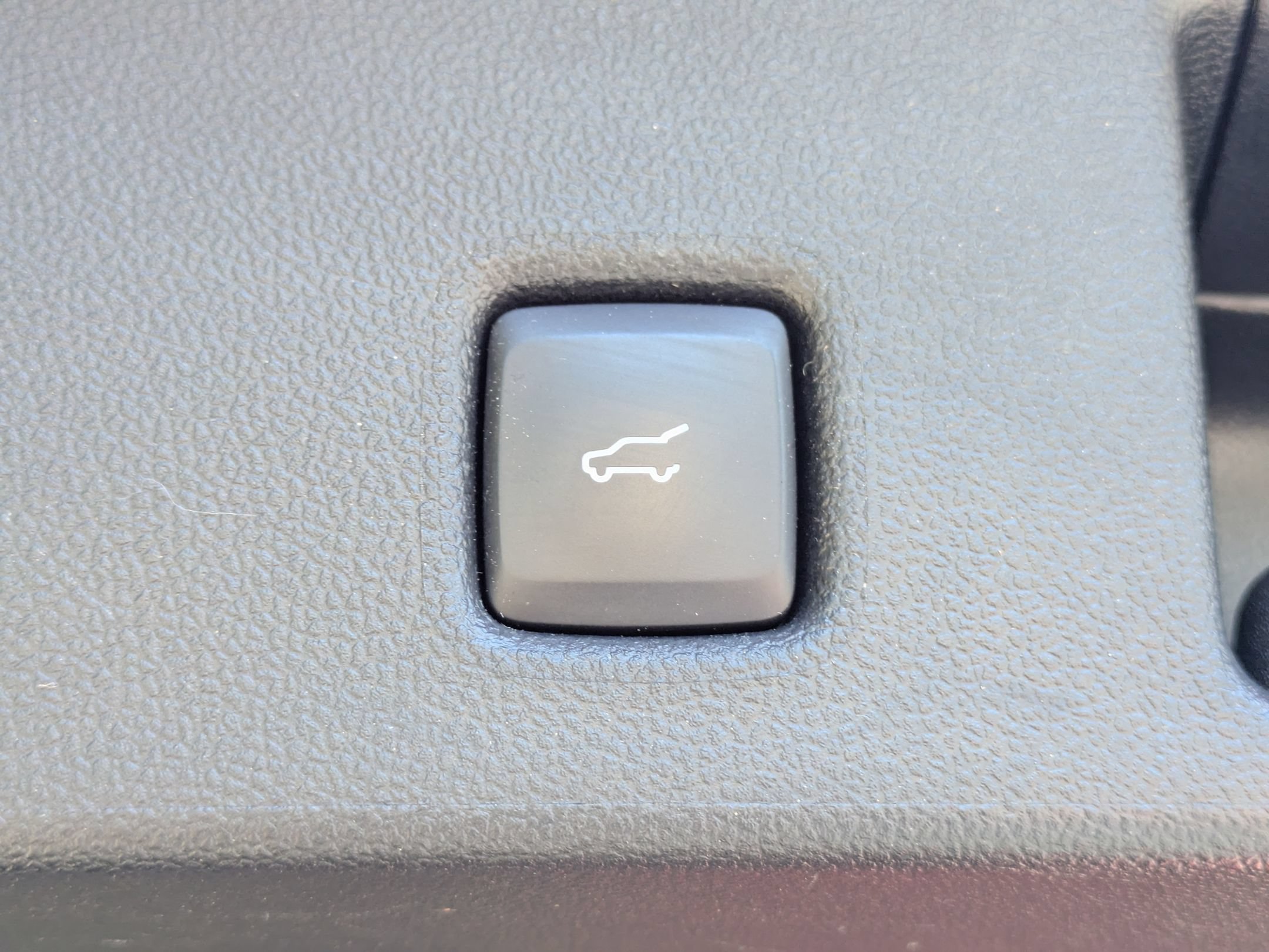 Certified 2024 Ford Escape SE FWD image 32