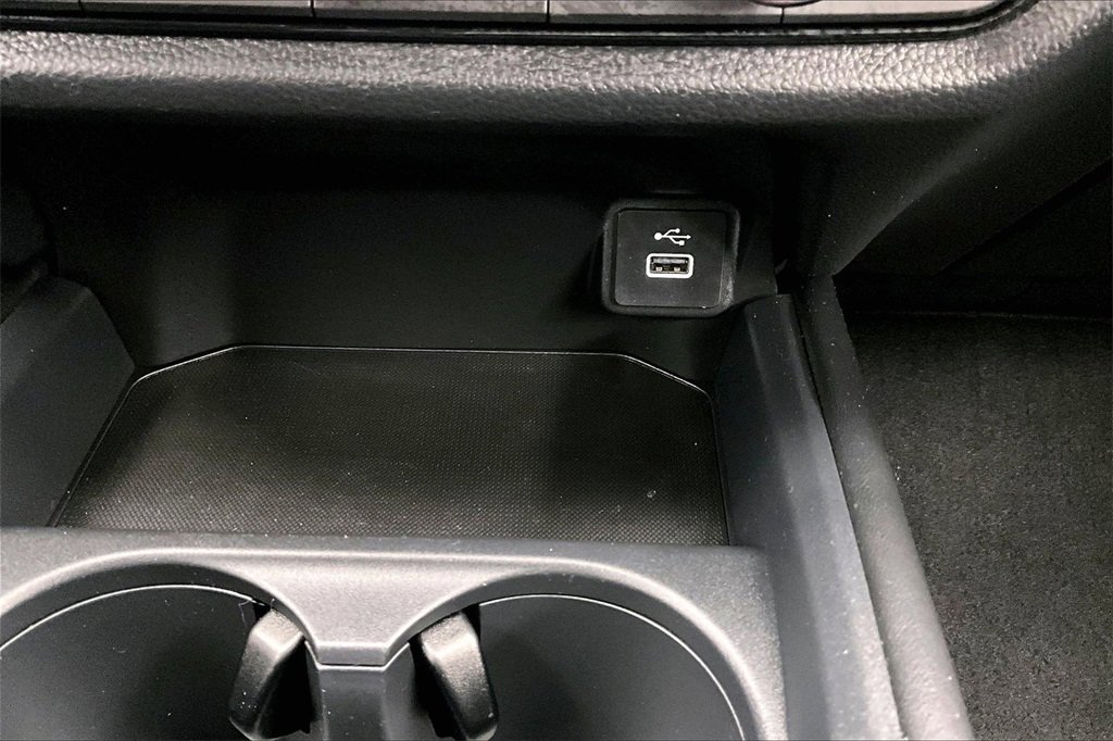 Used 2025 Honda HR-V LX image 32