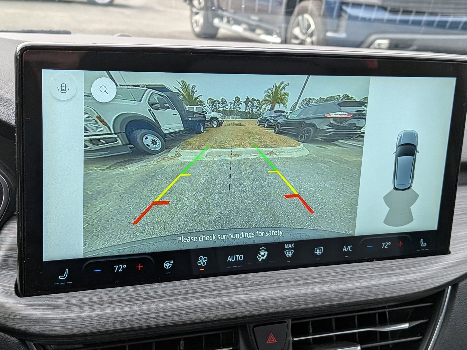 Certified 2025 Ford Escape Platinum image 24