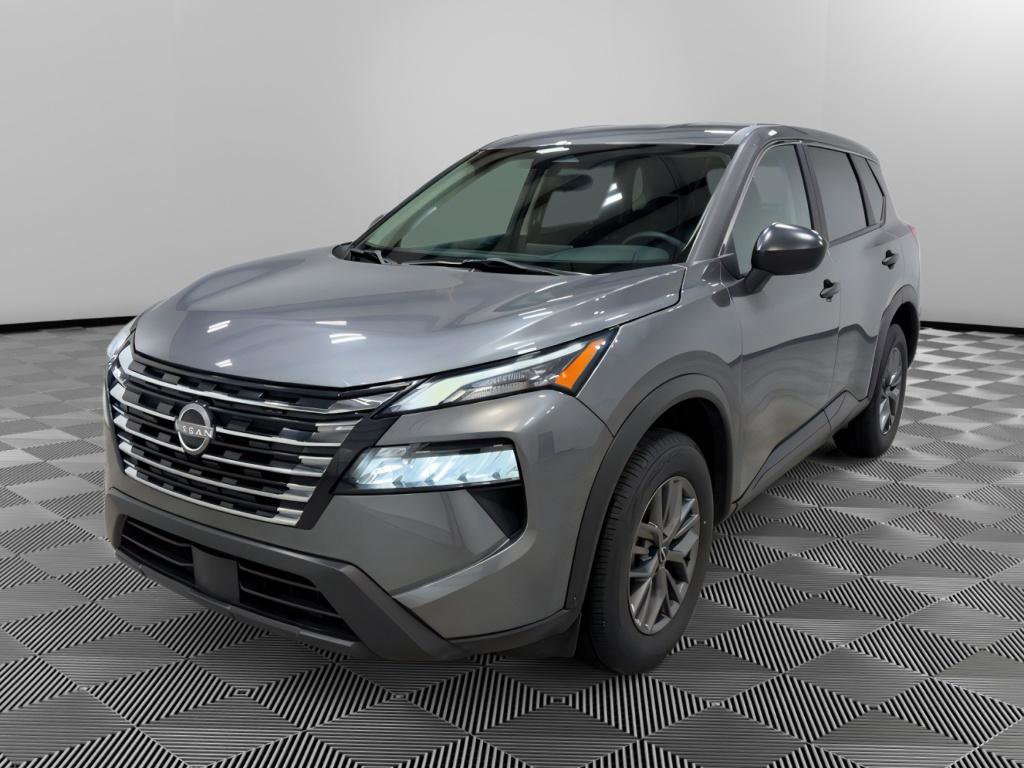 Used 2024 Nissan Rogue SV FWD image 1