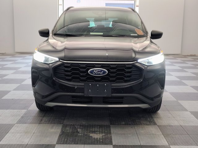Certified 2025 Ford Escape ST-Line AWD/4WD image 7