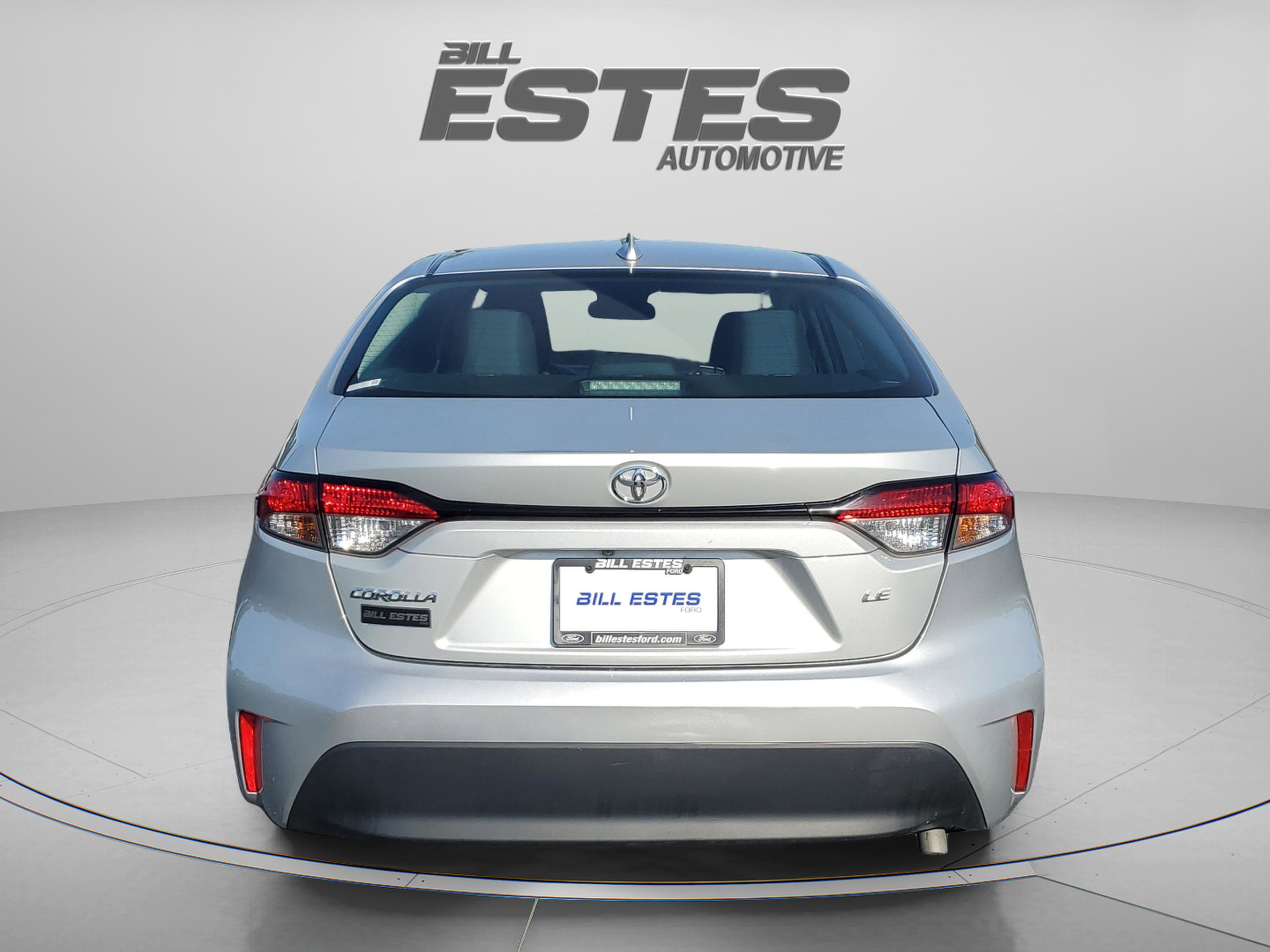 Used 2023 Toyota Corolla LE FWD image 3