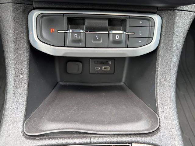 Used 2020 GMC Acadia SLT w/ LPO, Floor Liner Package AWD/4WD image 30