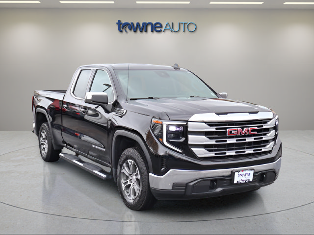 Used 2023 GMC Sierra 1500 SLE w/ X31 Off-Road Package AWD/4WD image 10